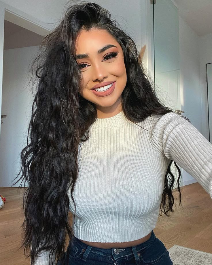 <em>Helena moral suarez</em>